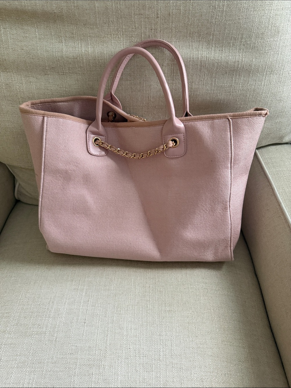 Women's Pink Tote Bag with Gold Chain Accent